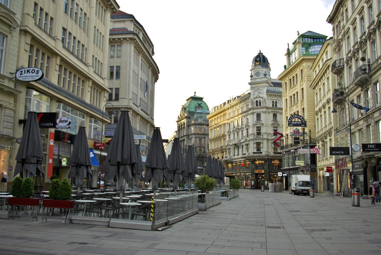 Pension A Und A Vienna Exterior photo